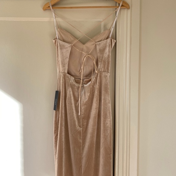 Champagne dress with strappy back - Picture 2 of 2